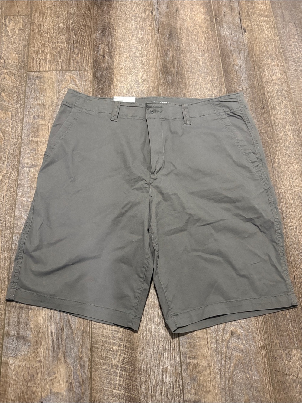 Sonoma Men's Olive Gray Flat Front Shorts